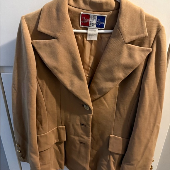 Classic Tan Women's Blazer - Picture 2 of 6